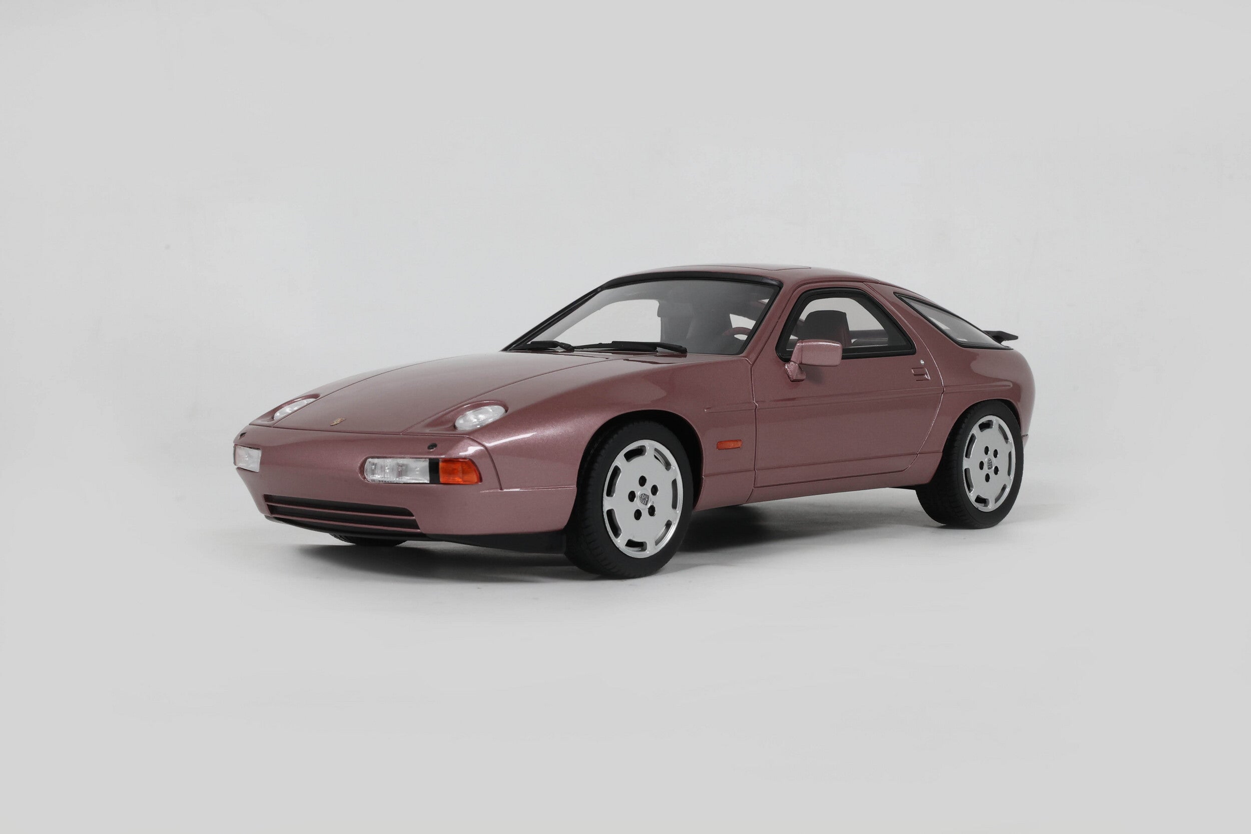 Porsche 928 S 1980 Cassis Red Metallic