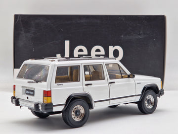 Jeep Cherokee XJ 4x4 1985 White