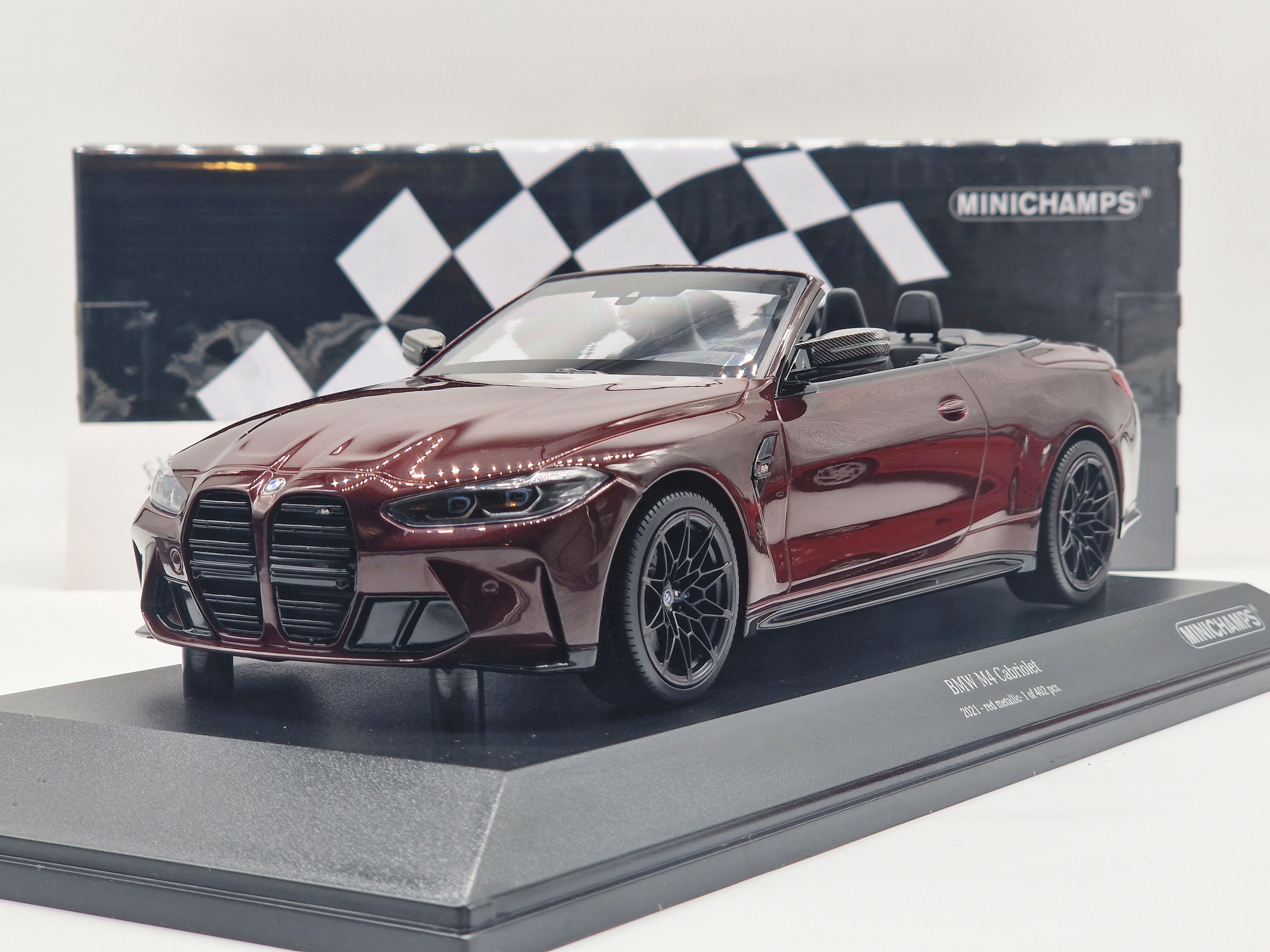 BMW M4 Cabriolét 2020 Red Metallic