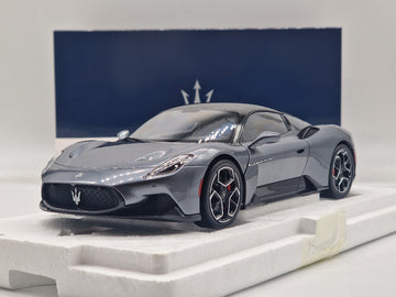 Maserati MC20 Grey Mistero