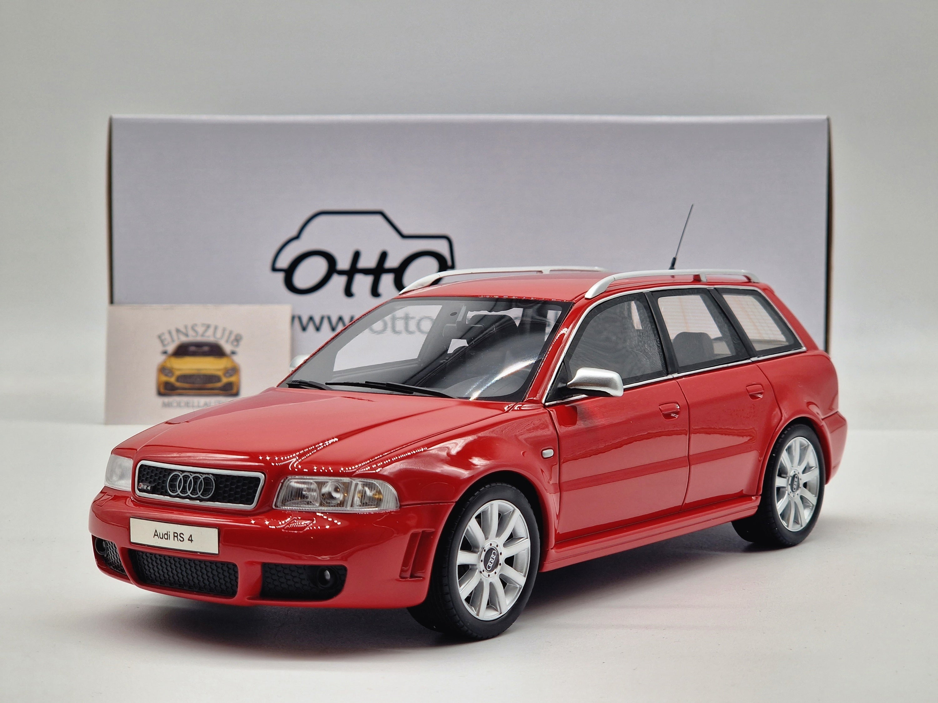 Audi RS4 Avant B5 2000 Misano Red