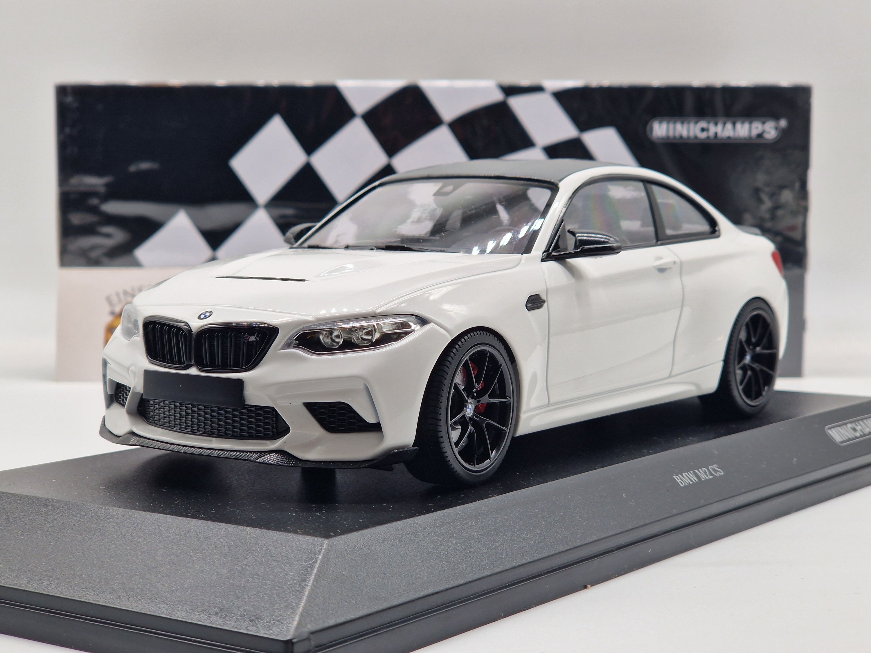 BMW M2 CS (F87) 2020 White / Black Wheels