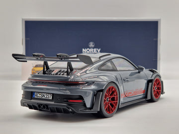 Porsche 911 GT3 RS 2022 Artic Grey & Pyro Red