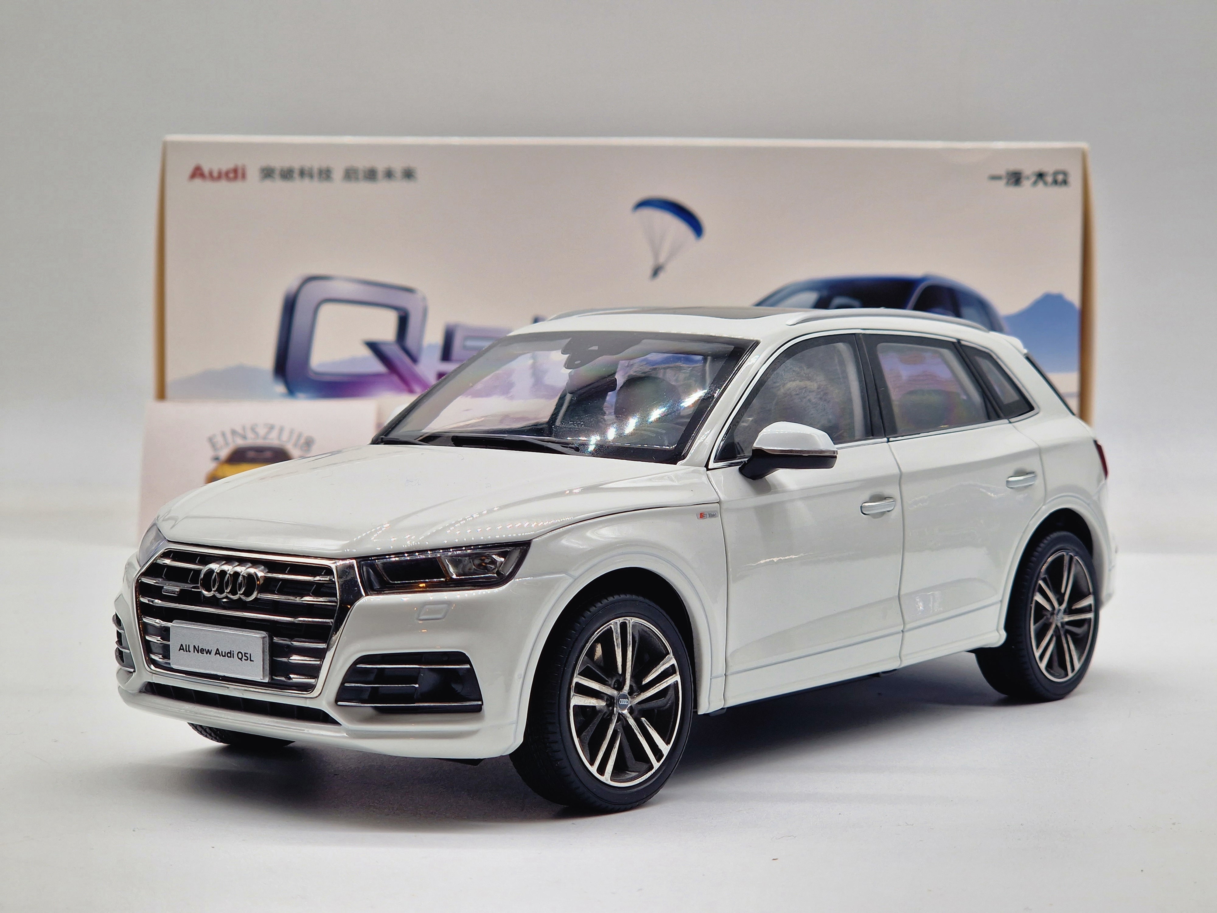Audi Q5L 45 TFSI 2018 White (Asia Exclusive)