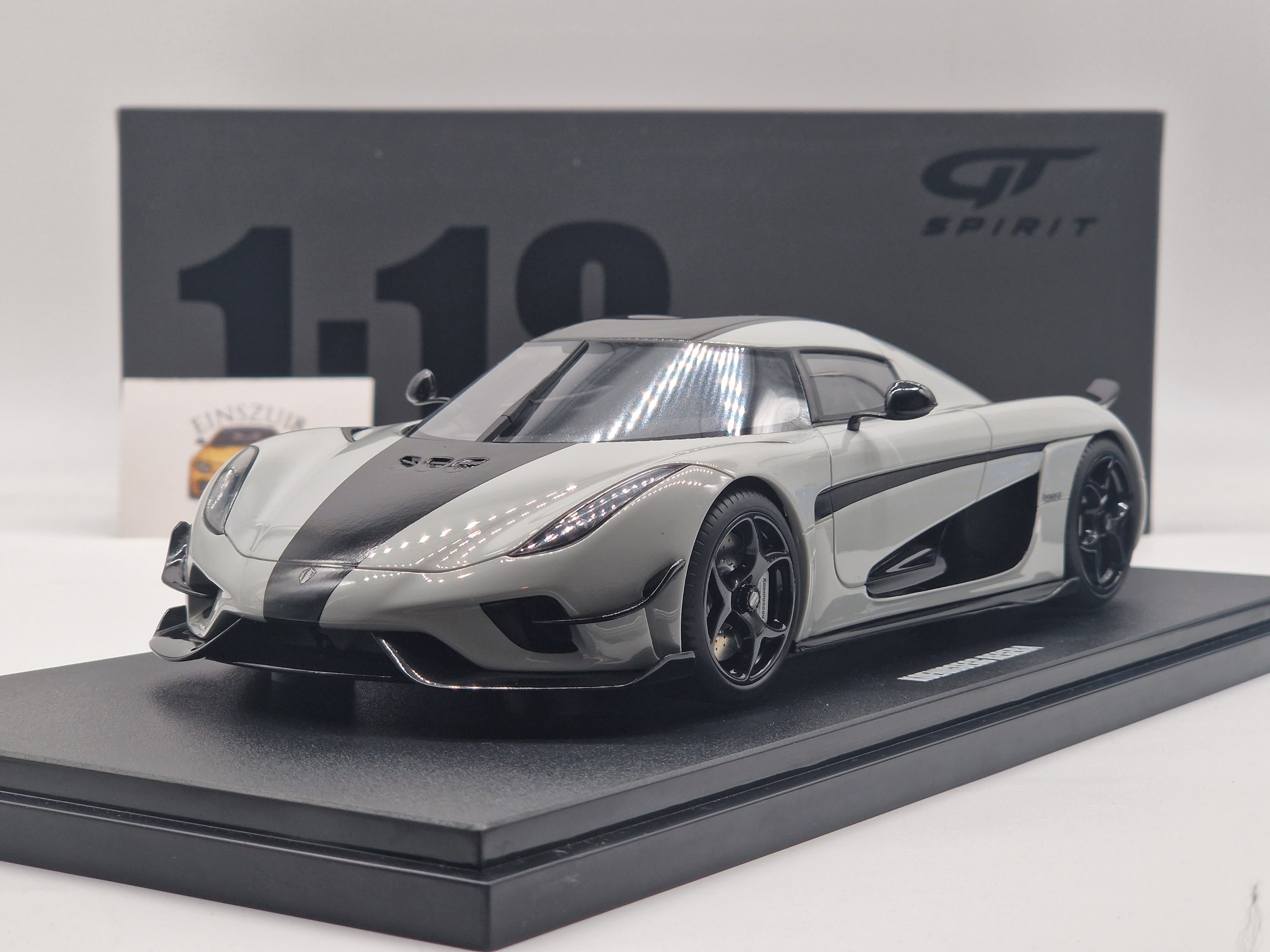 Koenigsegg Regera Black Line Gray (Asia Exclusive)