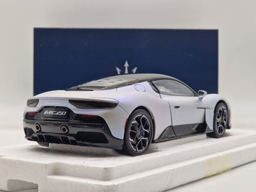 Maserati MC20 White Audace
