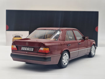 Mercedes-Benz 500E W124 1992 5.0 V8 Almadinrot (Dealer Edition)
