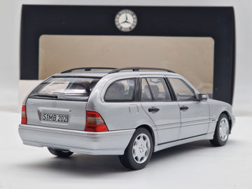 Mercedes-Benz C200 S202 T-Modell 2001 Brillant Silver (Dealer Edition)