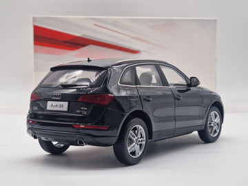 Audi Q5 8R 40 TFSI 2015 Black (Asia Exclusive)