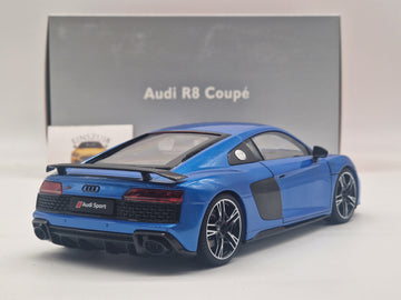 Audi R8 Coupé Blue