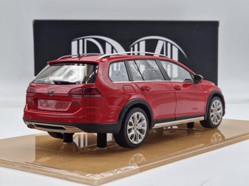 Volkswagen Golf 7 Alltrack Red