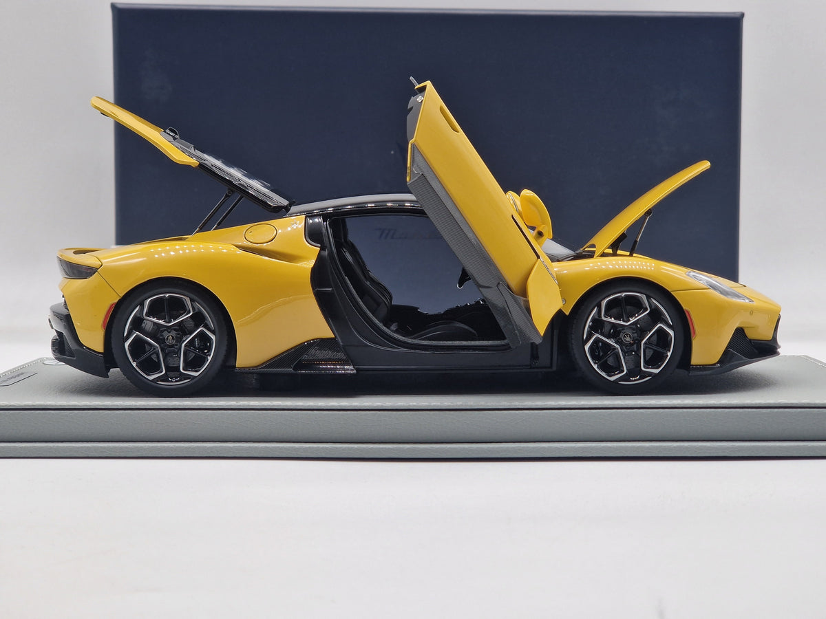 Maserati MC20 Yellow Genio