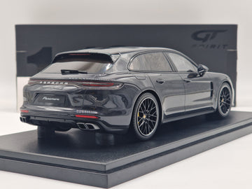 Porsche Panamera Turbo S Sport Turismo Volcano Grey Metallic (Asia Exclusive)