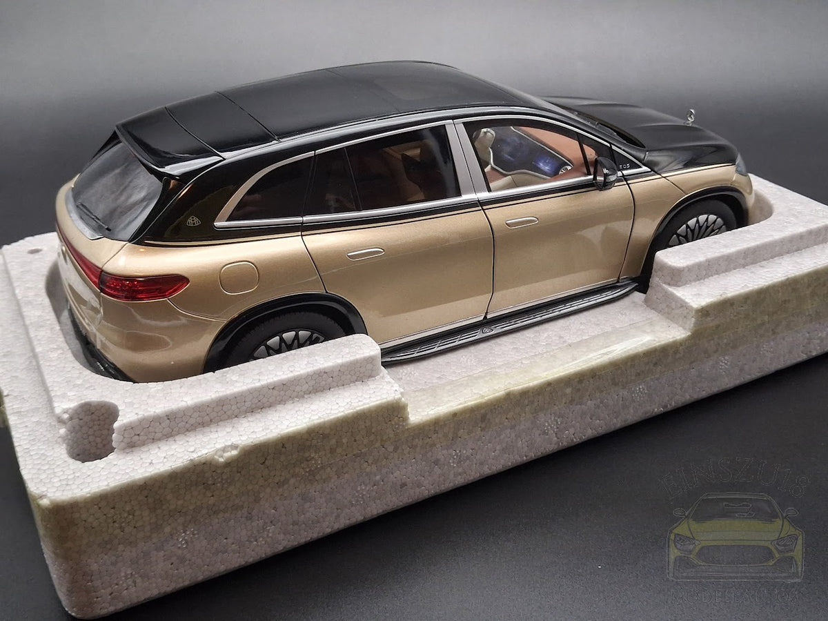 Mercedes-Maybach EQS 680 SUV (Z296) - Obsidianschwarz/ Kalaharigold