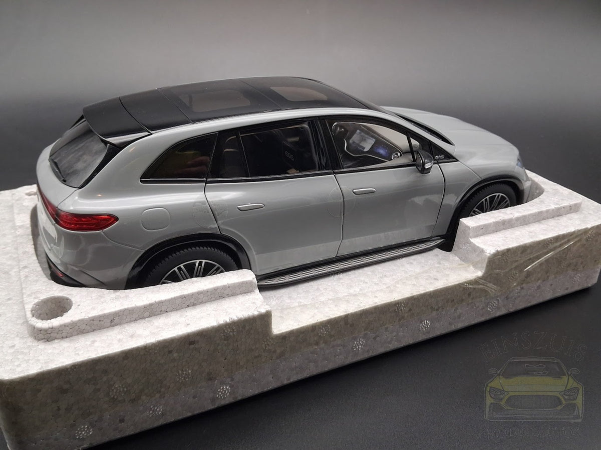Mercedes-Benz EQS SUV AMG Line (X296) - Manufaktur Alpingrau Uni