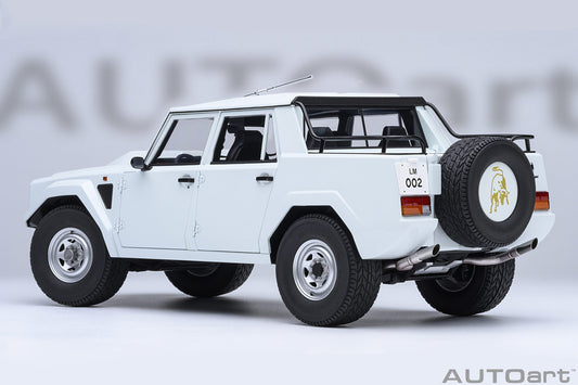Lamborghini LM002 (Bianco Polo Park) - 74549