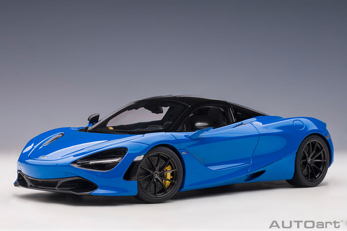 AUTOart 1:18 McLaren 720S 2017 Paris Blue / Metallic Blue