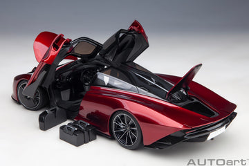 McLaren Speedtail Volcano Red