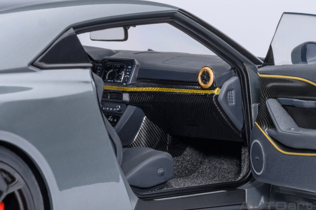 Nissan GT-R50 by Italdesign Liquid Kinetic Silver / Energetic Sigma Gold