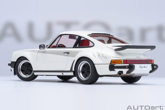 Porsche 911 Turbo 3.0 (930) (Grand Prix White) - 78113