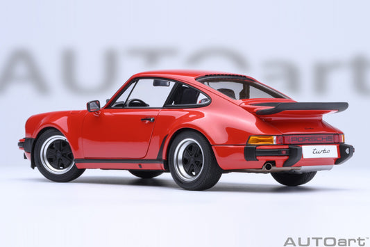 Porsche 911 Turbo 3.0 (930) (Guards Red) - 78114