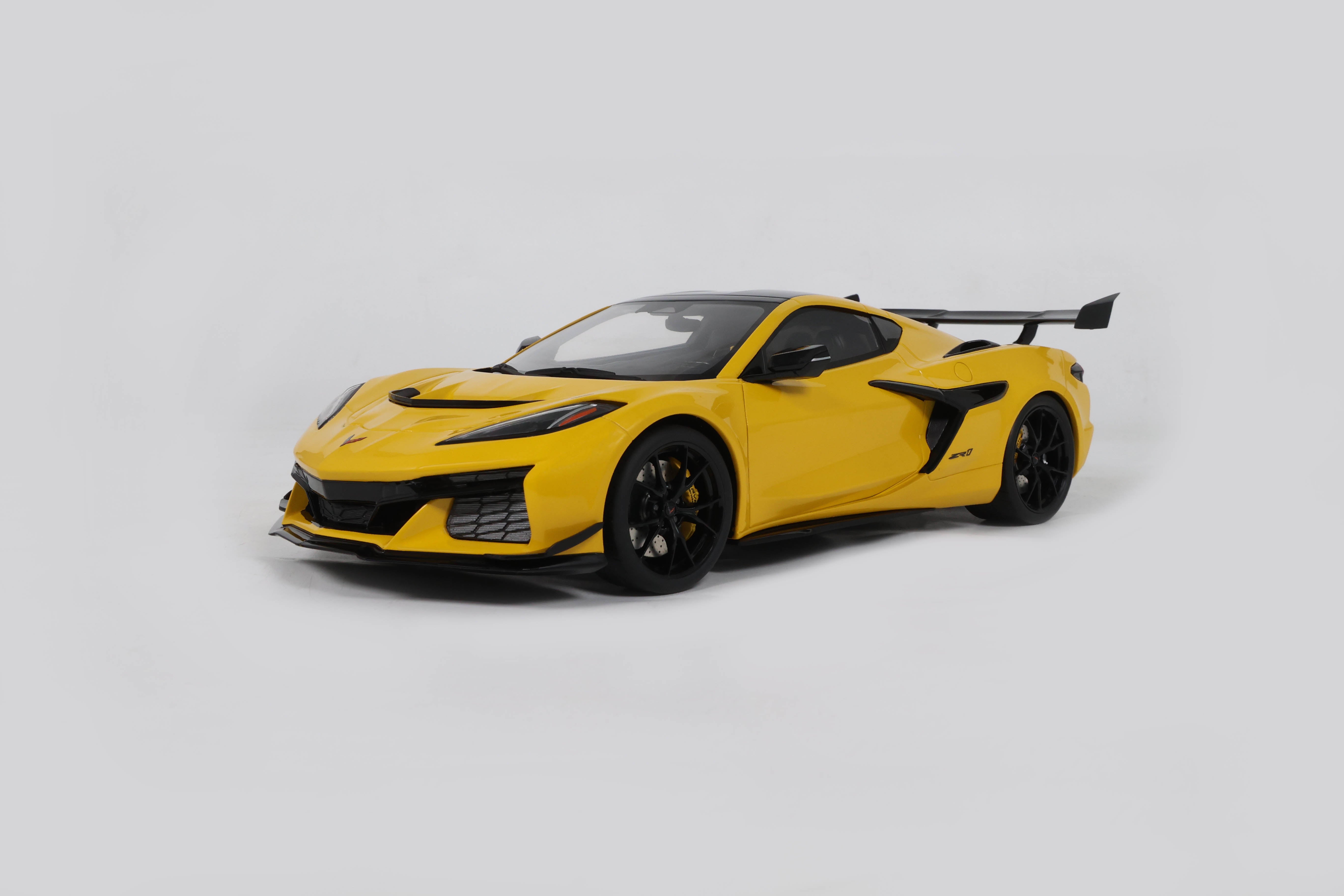 Chevrolet Corvette C8 ZR1 Competition 2025 Yellow