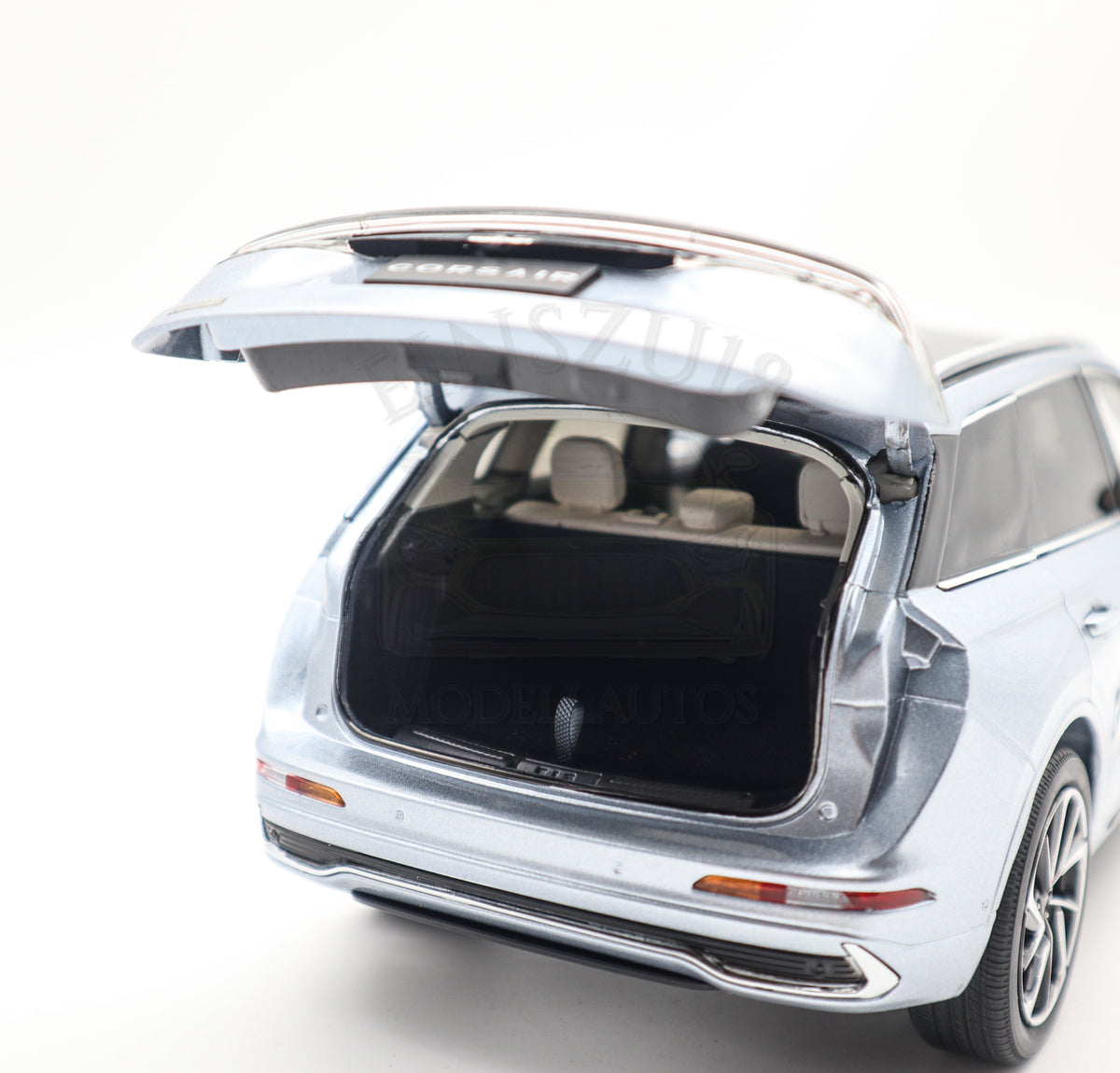 Lincoln New Corsair 2023 Hellblau Metallic