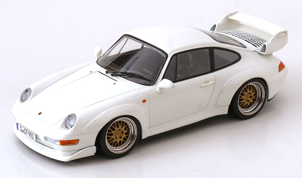 Porsche 911 (993) GT2 1996 BBS rims white