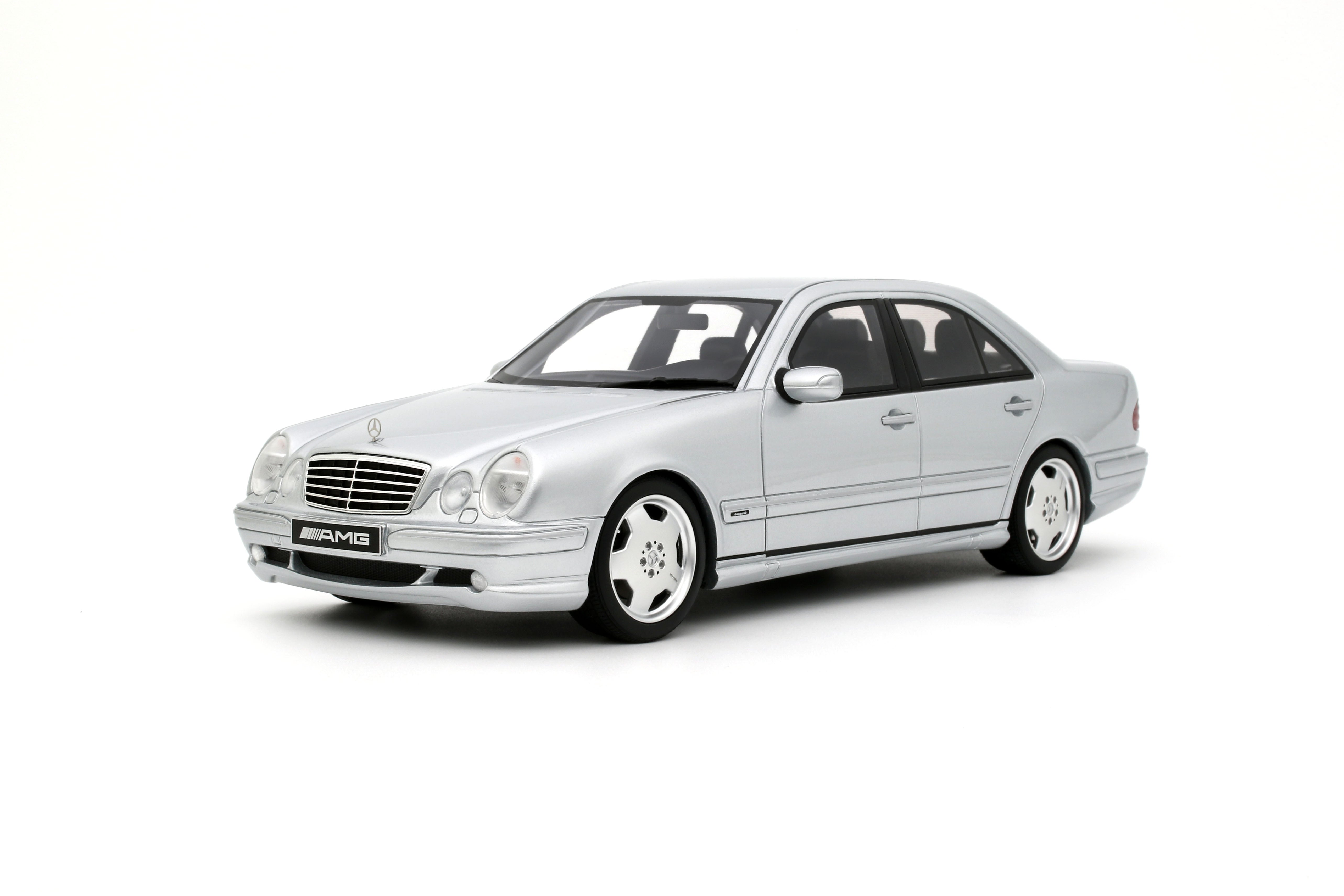 Mercedes-Benz E55 AMG W210 2001 Brilliant Silver 744