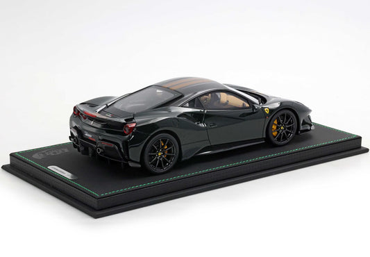 1:18 BBR Ferrari 488 PISTA Verde British con striscia oro - P18145N