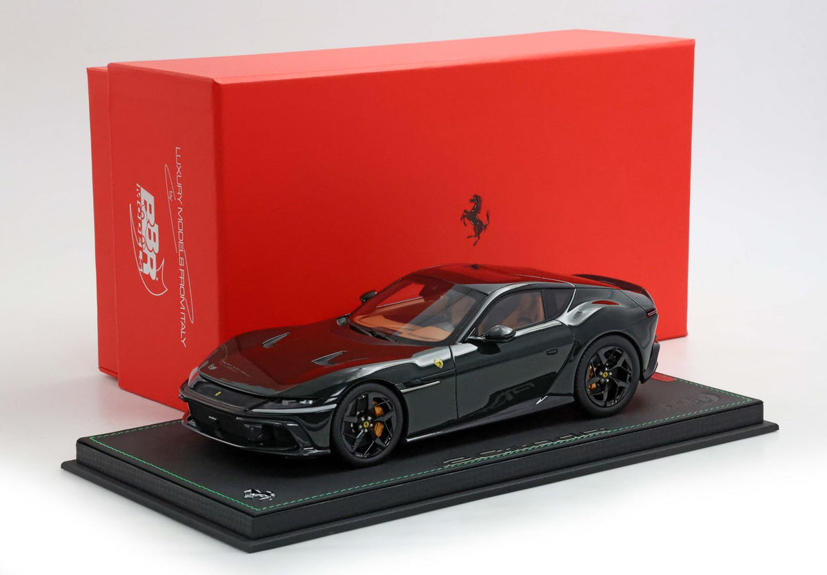 1:18 BBR Ferrari 12Cilindri Panoramic roof British Green - P18254H