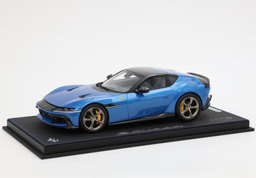 Ferrari 12Cilindri Coupé Blu Corsa