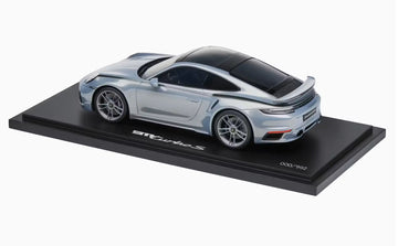 Porsche 911 Turbo S (992) Sonderwunsch Urban Bamboo Chromaflair WAP0219100RTSS
