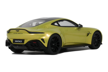 Aston Martin Vantage 2024 Cosmopolitan Yellow