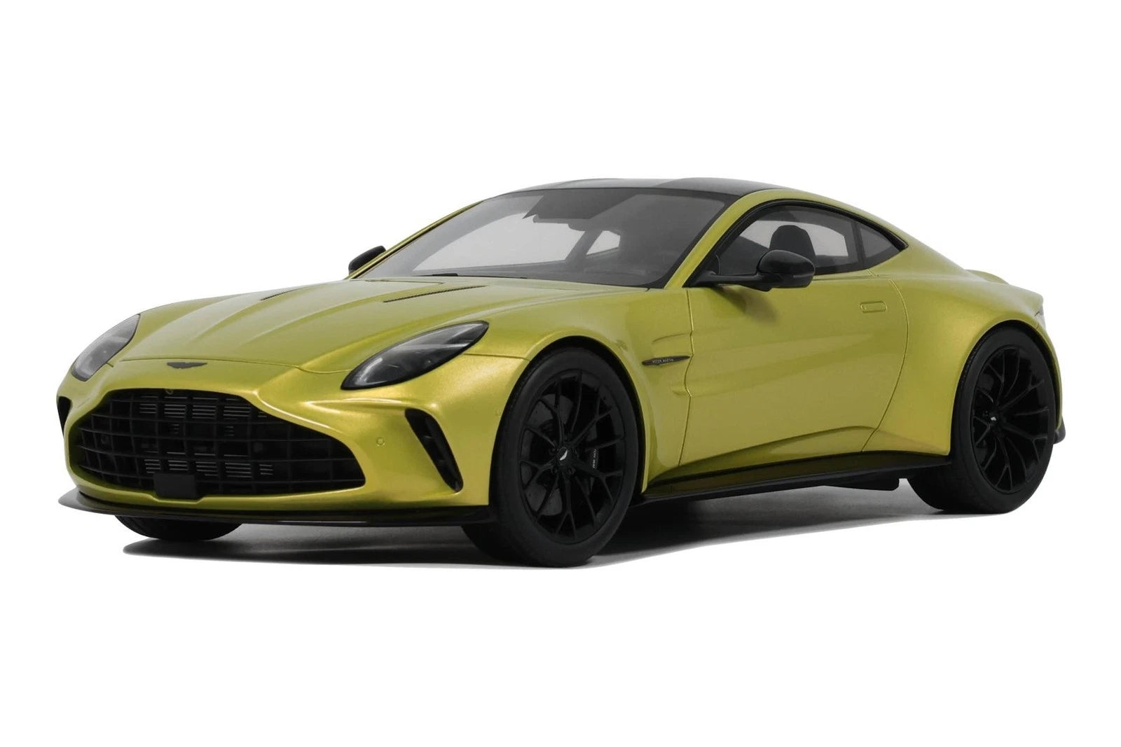 Aston Martin Vantage 2024 Cosmopolitan Yellow