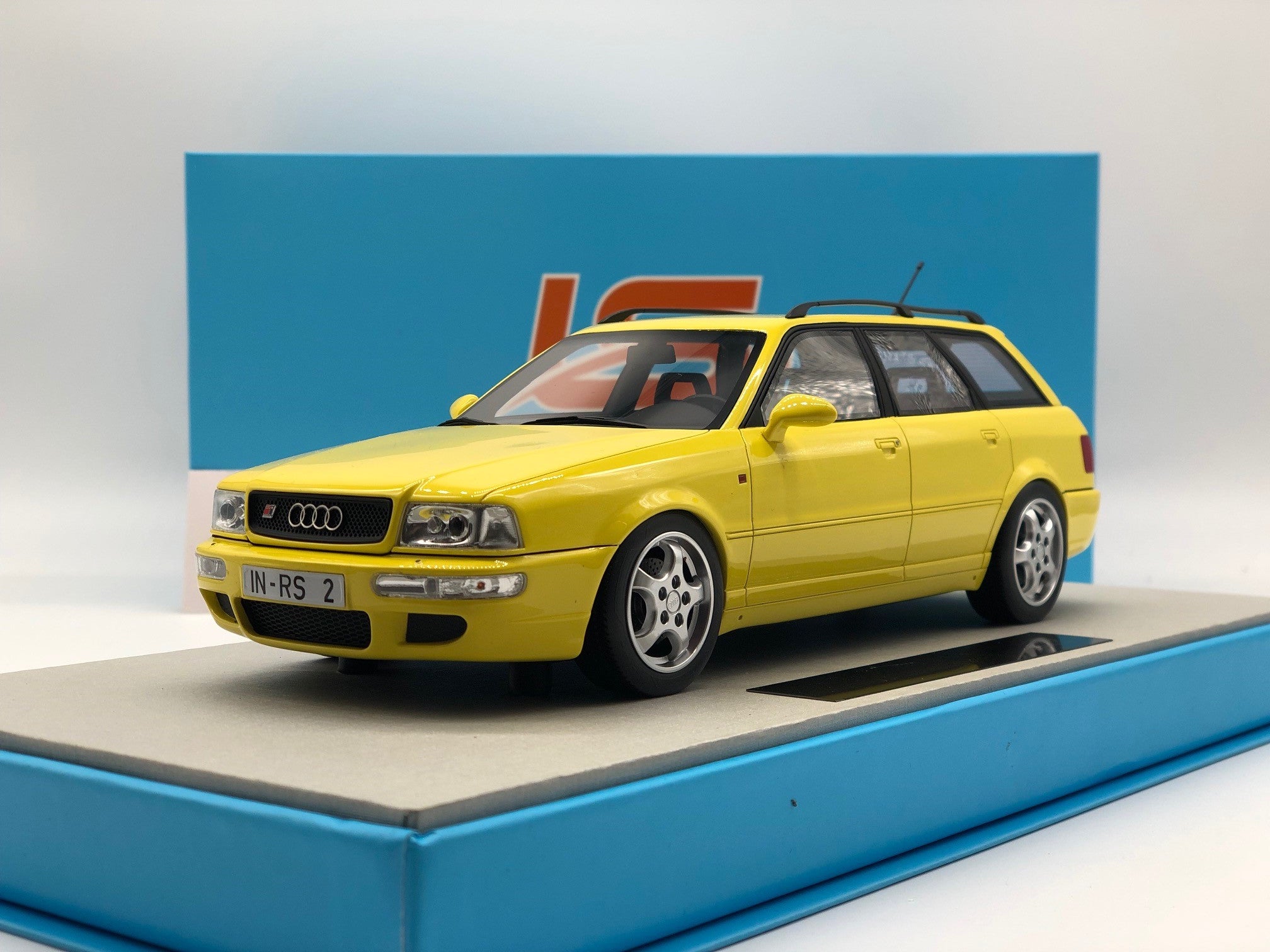 Audi RS2 Avant 1994 Gelb