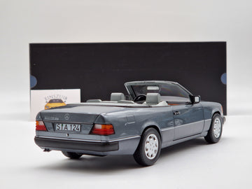 Mercedes 300 CE-24 Cabriolet (A124) Greymetallic