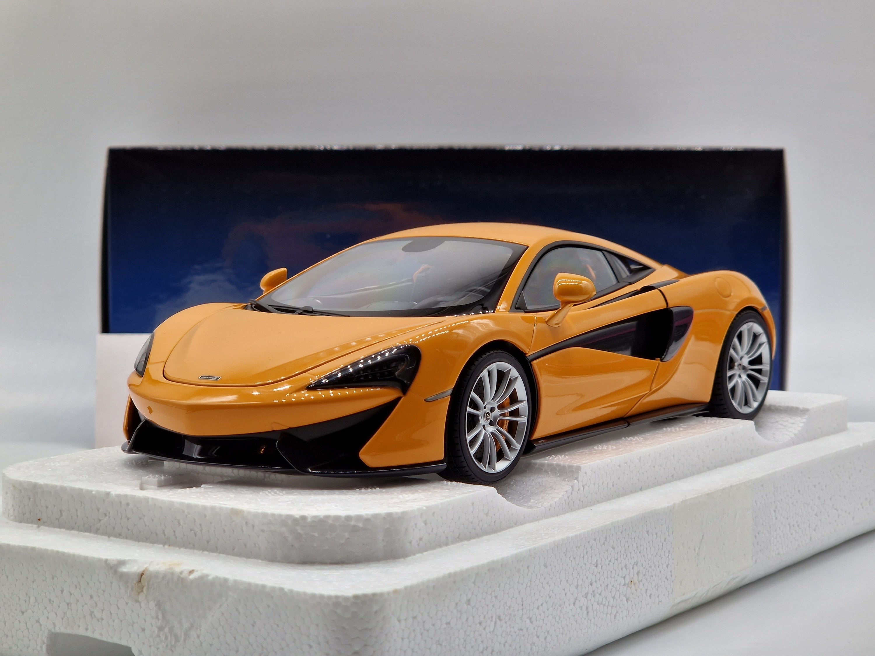 McLaren 570S McLaren Orange