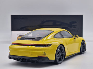 Porsche 911 (992) GT3 Touring 2022 Yellow / Black Wheels