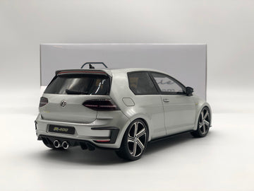 Volkswagen Golf A7 R400 Concept