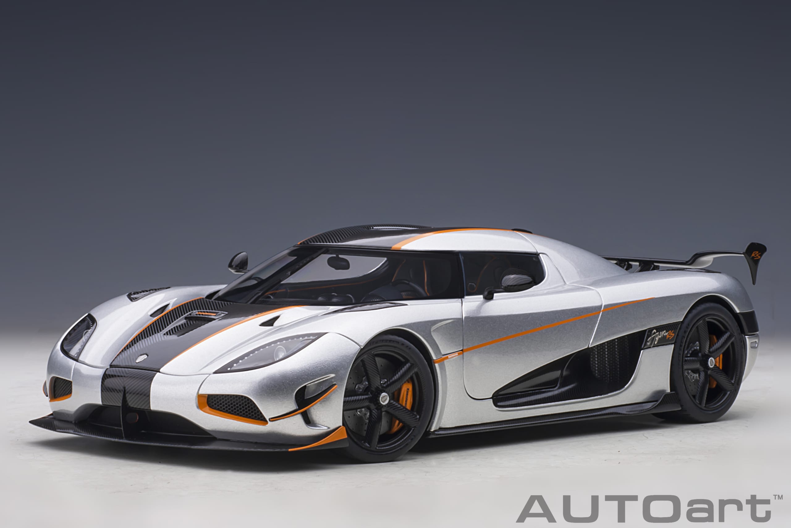 Koenigsegg Agera RS Moon Silver / Carbon / Orange Accents