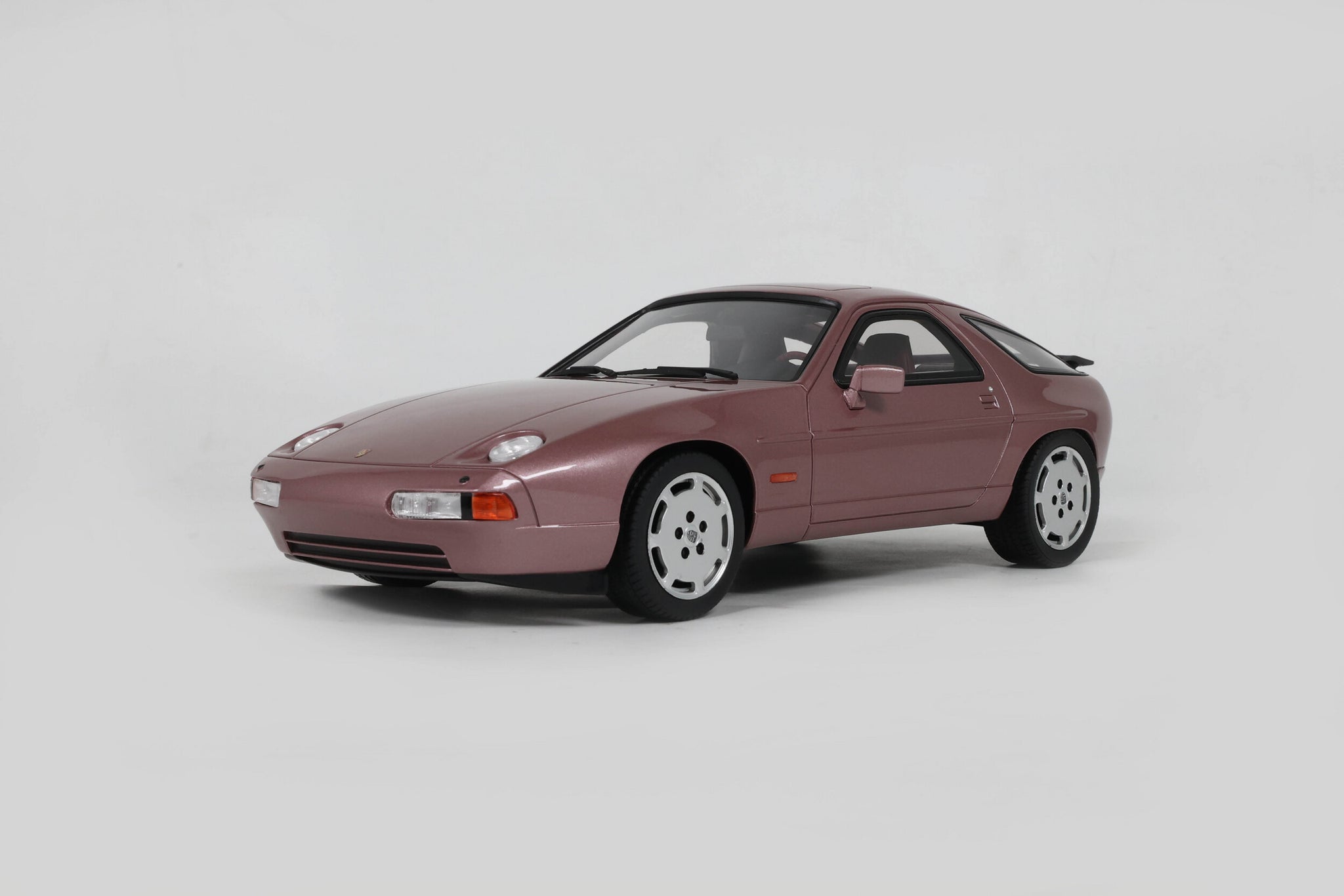 Porsche 928 S 1980 Cassis Red Metallic