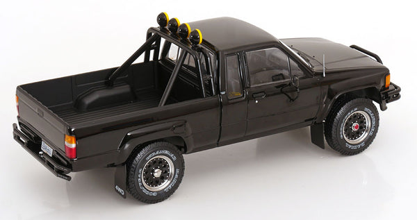 Toyota Truck Xtra Cab 4x4 (Hilux) - black - KKDC181565
