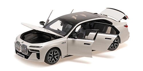 BMW i7 M70 (G70) – 2024 – WHITE METALLIC 110023702
