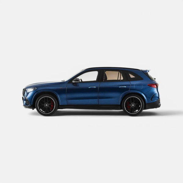 Mercedes-AMG GLC 63 Spectral Blue - 111000021