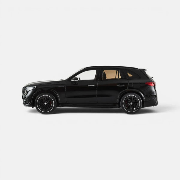 Mercedes-AMG GLC 63 Obsidian Black - 111000050