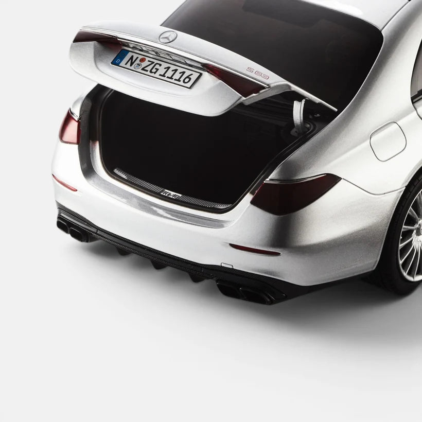 Mercedes-Benz AMG S63 E V223 Hightech Silver mit 2. Radsatz - 111600055
