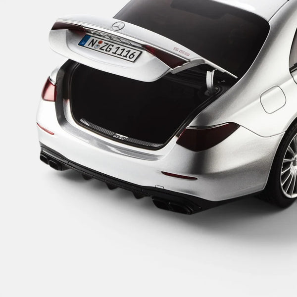 Mercedes-Benz AMG S63 E V223 Hightech Silver mit 2. Radsatz - 111600055
