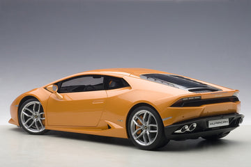 Lamborghini Huracán LP610-4 Arancio Borealis 1:12