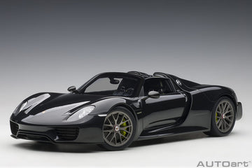 Porsche 918 Spyder Weissach Package Basaltschwarzmetallic 1:12